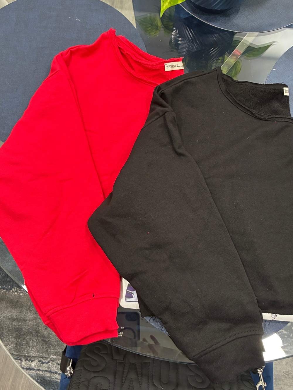 Zenana Raw Edge Fleece Sweatshirt Bundle – Red & Black Size Large